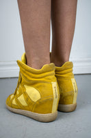 Mustard Sketcher Wedge Sneakers
